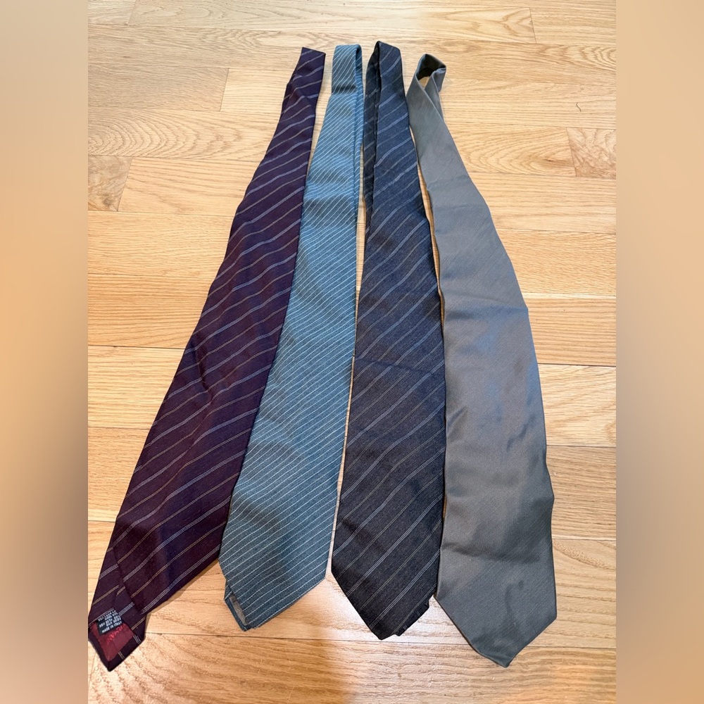 ARMANI - Ties Wool and Silk - Picture 2 of 3